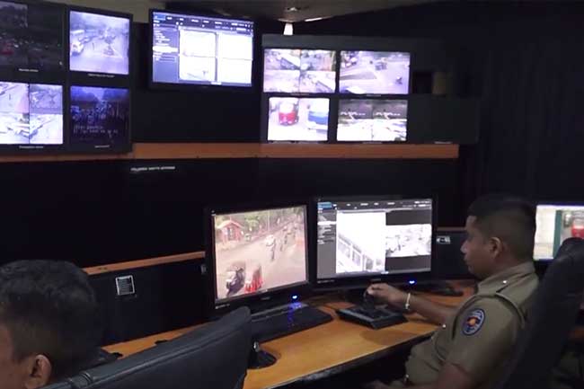 රථ වාහන වැරදි සිදුකරන රියදුරන් අල්ලන්න පොලීසියෙන් මෘදුකාංගයක්