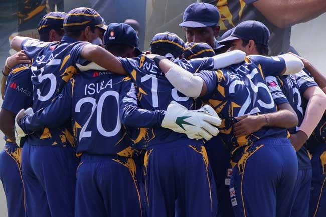 එක්දින ජය රාජකීයන්ට