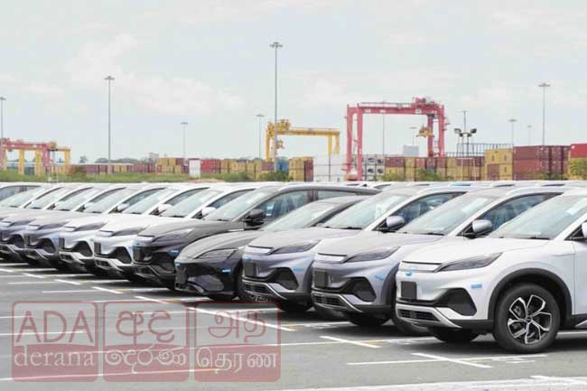 BYD මෝටර් රථ 462ක් හම්බන්තොටට එයි