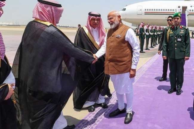 සෞදි අරාබියෙන් මෝදිට ඉහළ පිළිගැනීමක්