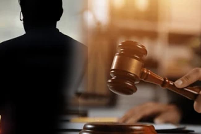 ගුවනේ දී ගුවන් සේවිකාවට අතවරකළ ස්වීඩන් ජාතිකයාට දඩ