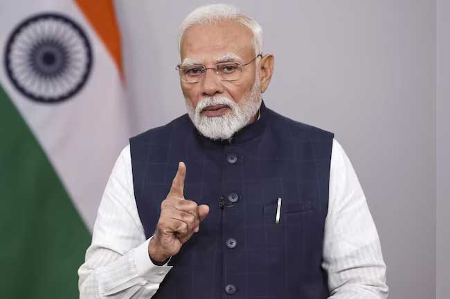 ත්‍රස්ත ප්‍රහාරයට පිළිතුරු දෙන හැටි මෝදි ලොවටම කියයි