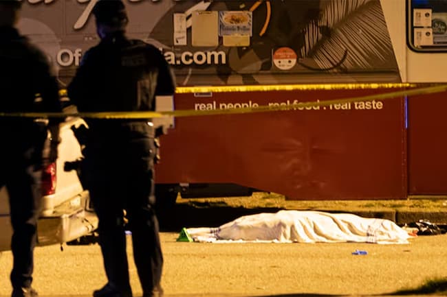 කැනඩාවේ උත්සවයක් අතරතුර දී 9දෙනෙකුට දිවි අහිමි වෙයි