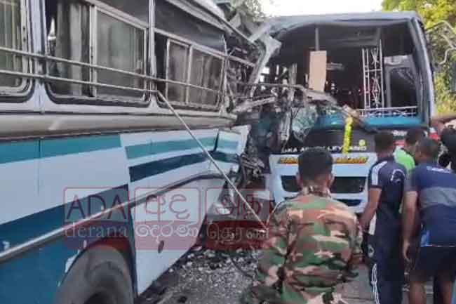 මින්නේරියේ බස් අනතුරෙන් දෙදෙනෙකු මරුට